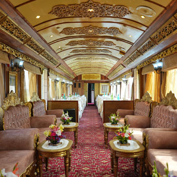 Palace on Wheel Tour